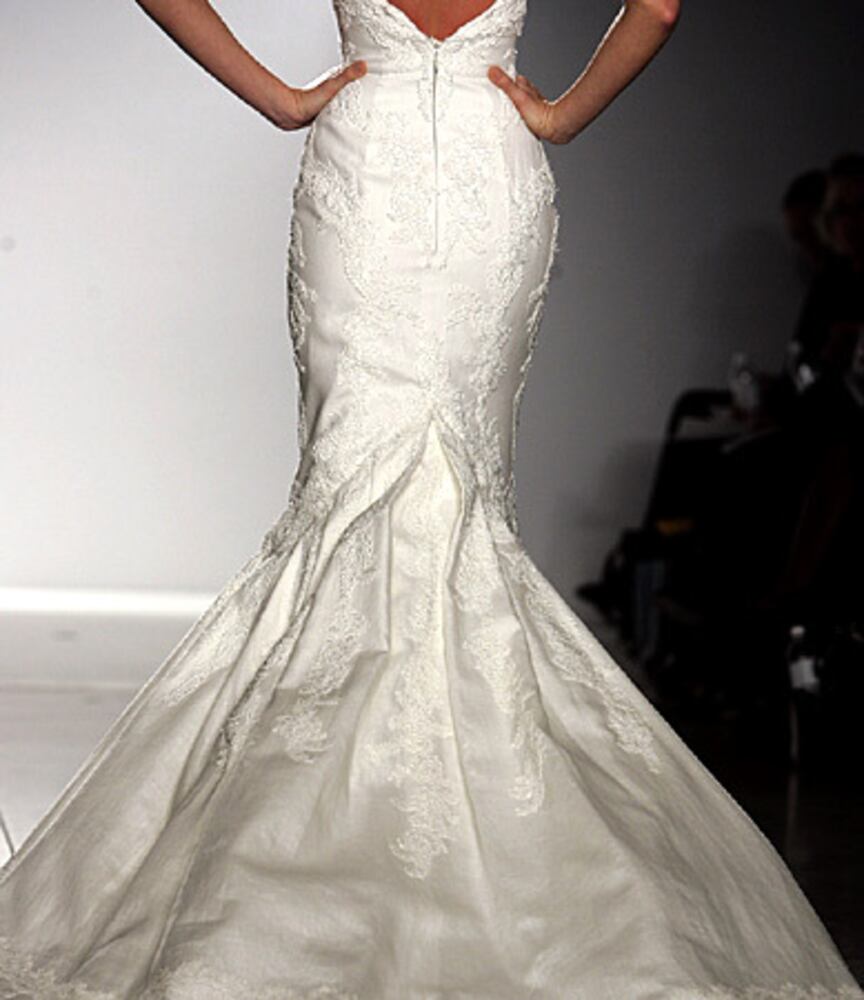 Priscilla of Boston bridal show