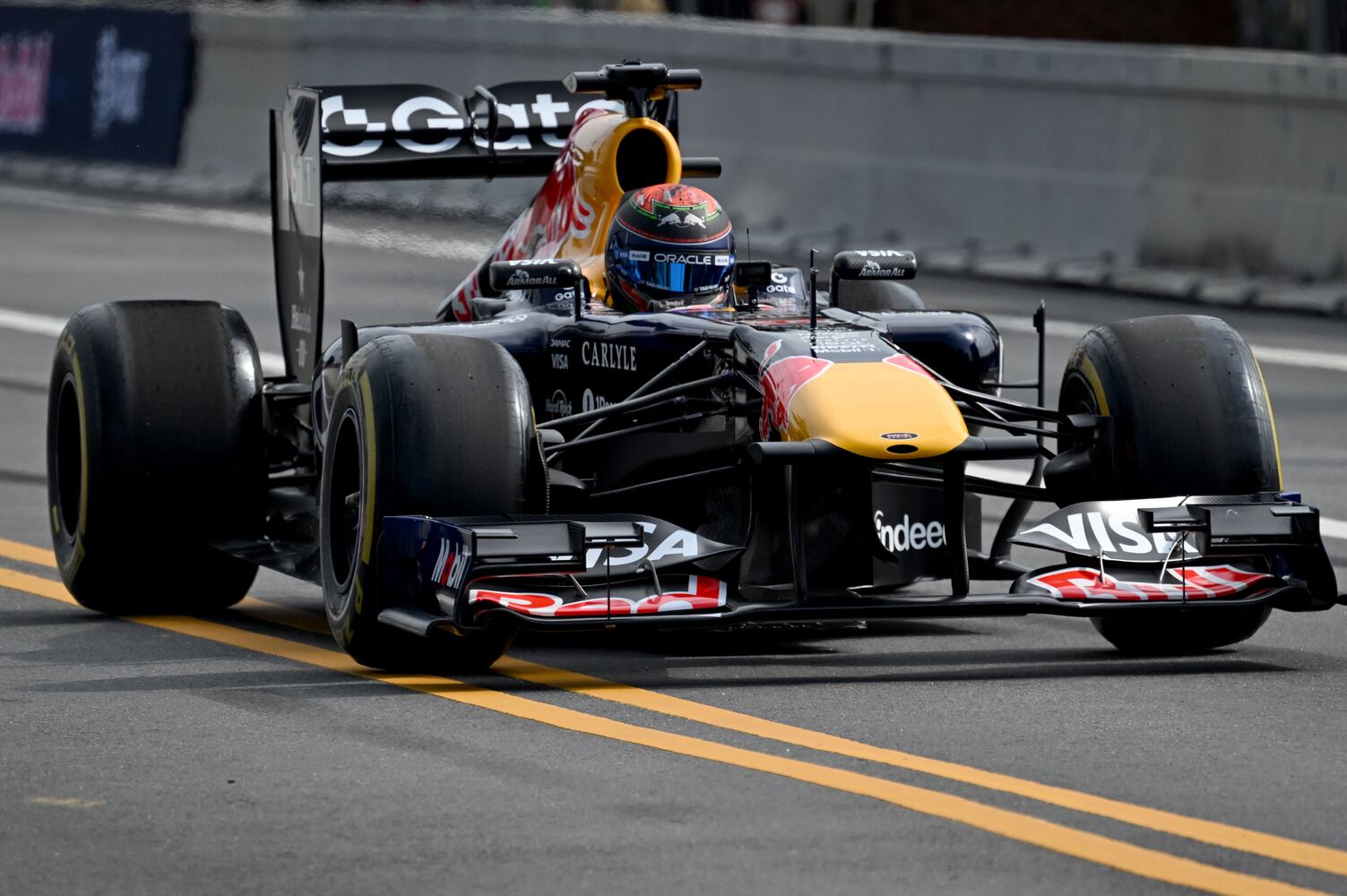 Formula 1 demo brings motorsports to Summerhill neighborhood