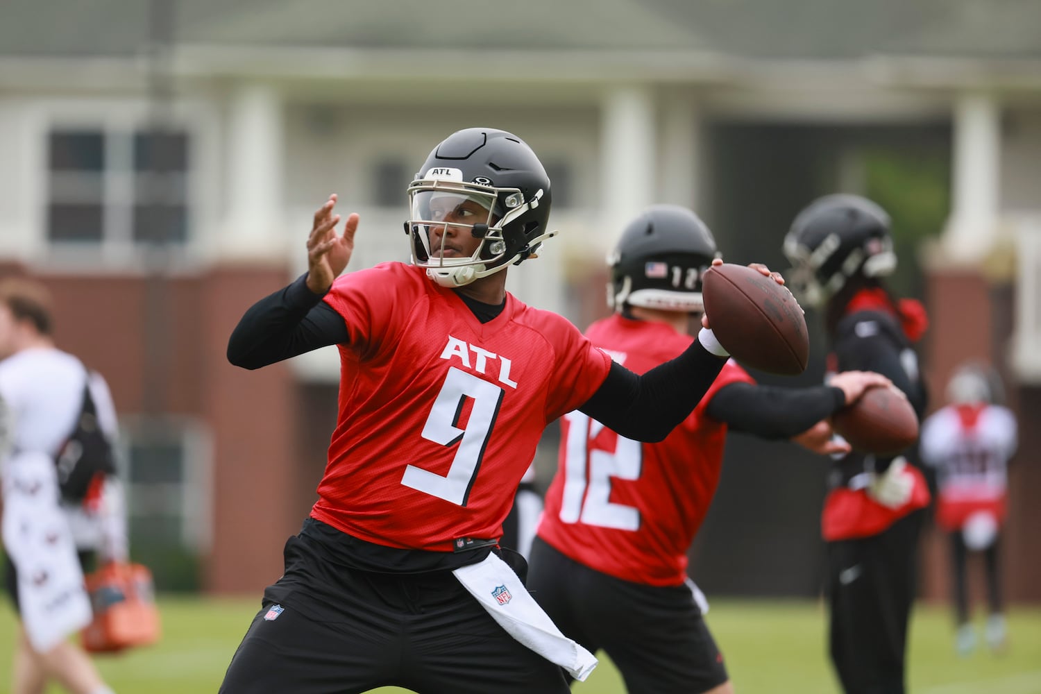 052825 falcons ota photos
