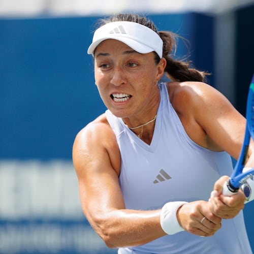 Jessica Pegula of the United States returns the ball from Diana Shnaider during the National Bank Open tennis tournament in Toronto, on Saturday, Aug. 8, 2026. (Keito Newman/The Canadian Press via AP)