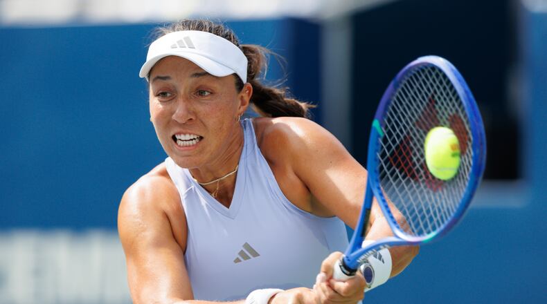 Jessica Pegula of the United States returns the ball from Diana Shnaider during the National Bank Open tennis tournament in Toronto, on Saturday, Aug. 8, 2026. (Keito Newman/The Canadian Press via AP)