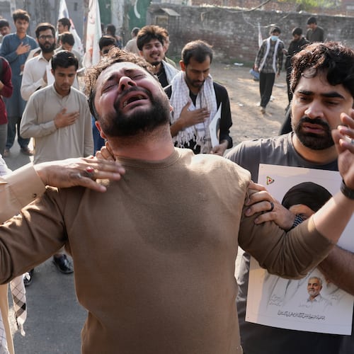 Shiite Muslims mourn the death of Iranian Supreme Leader Ayatollah Ali Khamenei during a protest against the U.S. and Israel in Lahore, Pakistan, Sunday, March 1, 2026. (AP Photo/K.M. Chaudary)