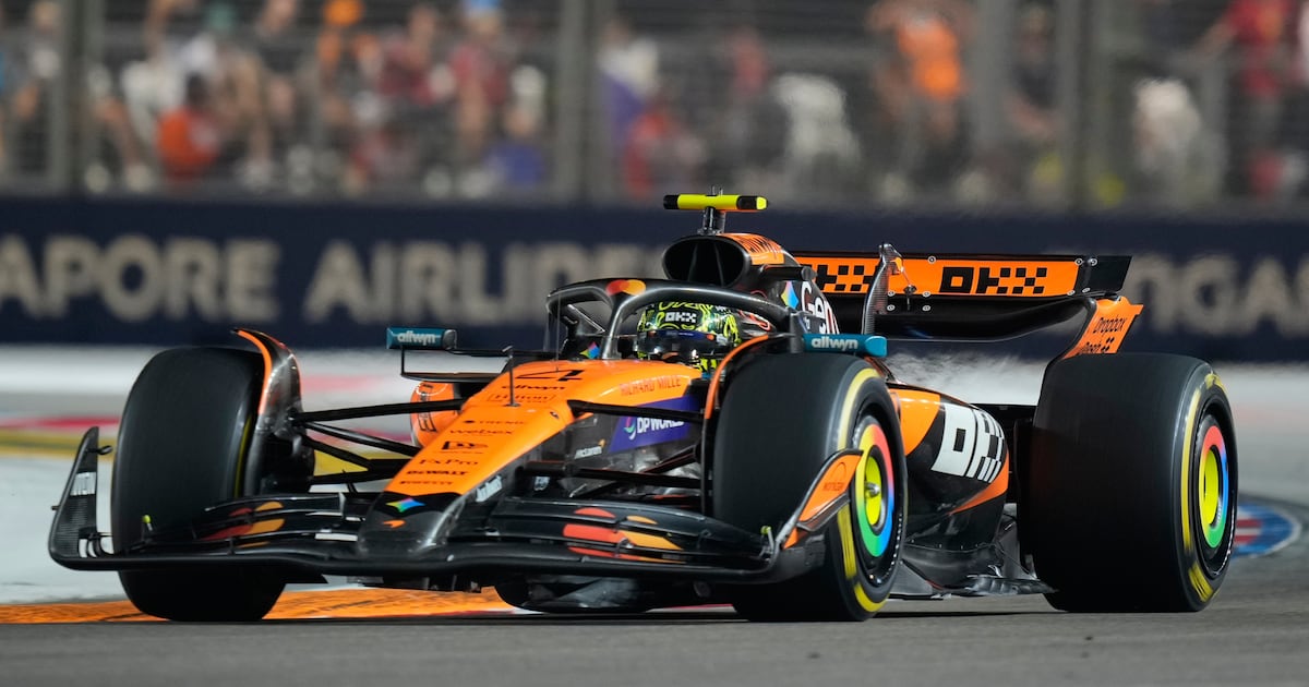 Norris held accountable for McLaren's scrap in Singapore that tightened up F1 title chase