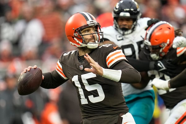 FILE - Cleveland Browns quarterback Joe Flacco throws in the second half of an NFL football game against the Jacksonville Jaguars, on Dec. 10, 2023, in Cleveland. (AP Photo/Sue Ogrocki, File)