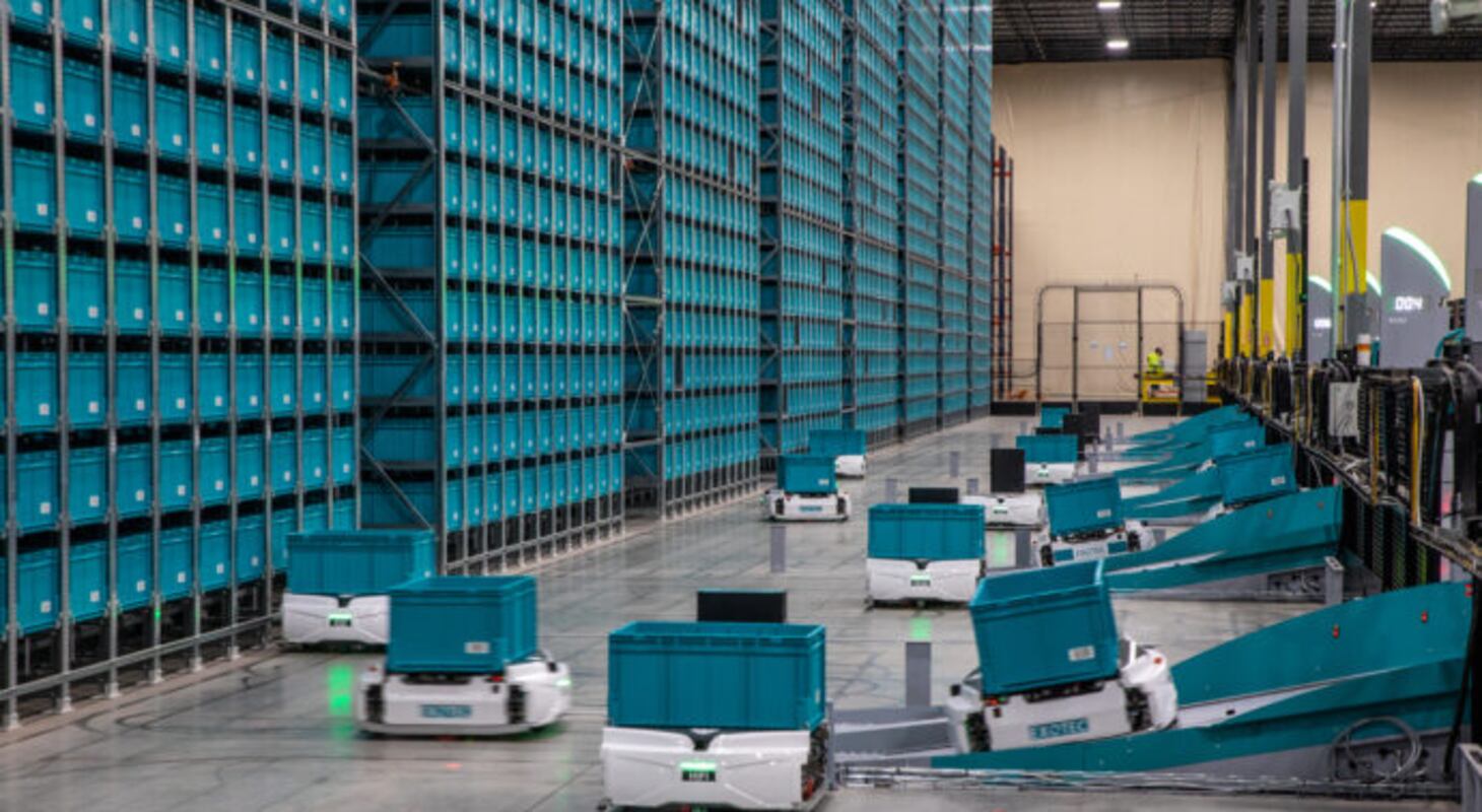 Bucket Robotics office