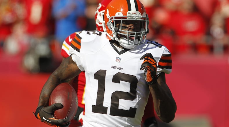 The NFL reinstated Cleveland Browns wide receiver Josh Gordon (12) from his 10-game suspension for violating its substance abuse policy. (AP Photo/Colin E. Braley)
