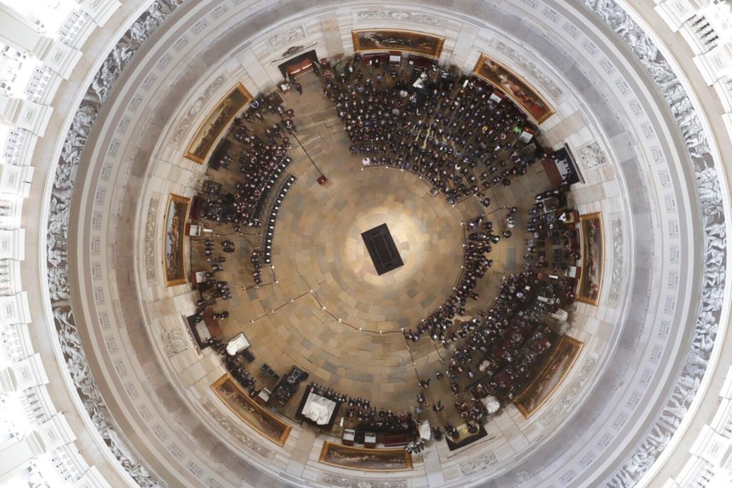 Photos: Sen. John McCain lies in state in U.S. Capitol Rotunda
