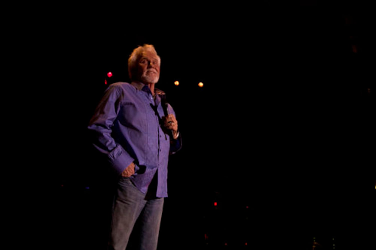 Kenny Rogers, Glen Campbell play Chastain