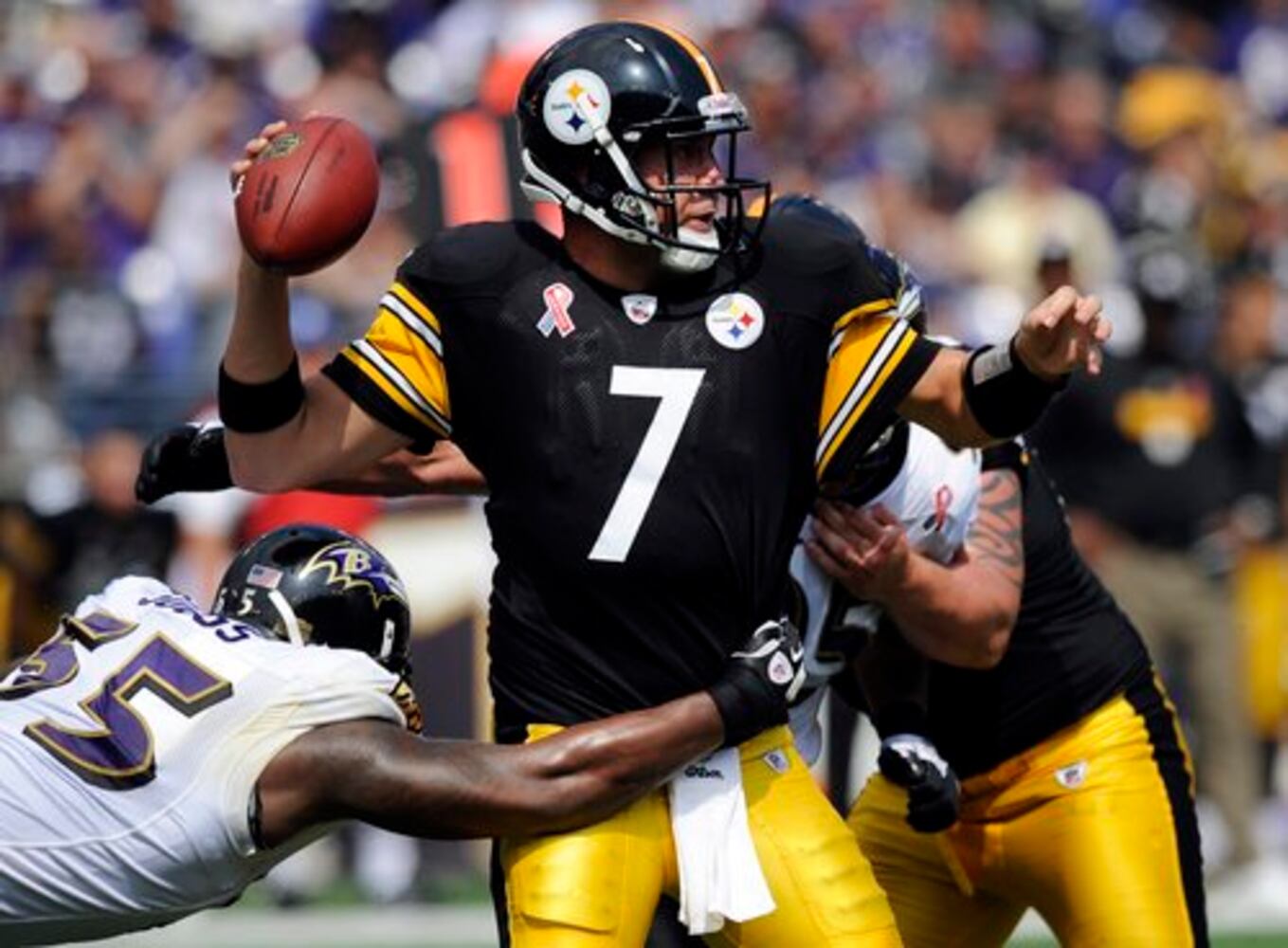 Top-selling NFL jerseys to start 2011 season