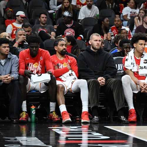Atlanta Hawks players react during the fourth quarter in Game 6 of a first-round NBA playoff series at State Farm Arena on Thursday, April 30, 2026, in Atlanta. New York Knicks won 140-89 over Atlanta Hawks. (Hyosub Shin/AJC)