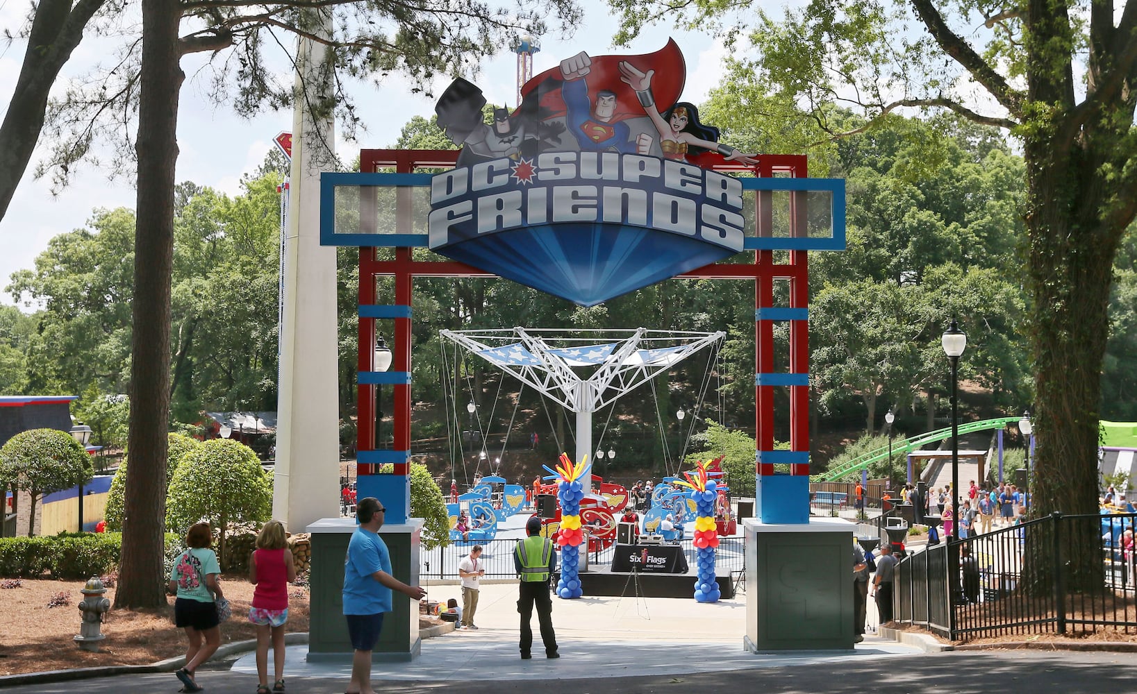 Photos: Super Friends at Six Flags Over Georgia