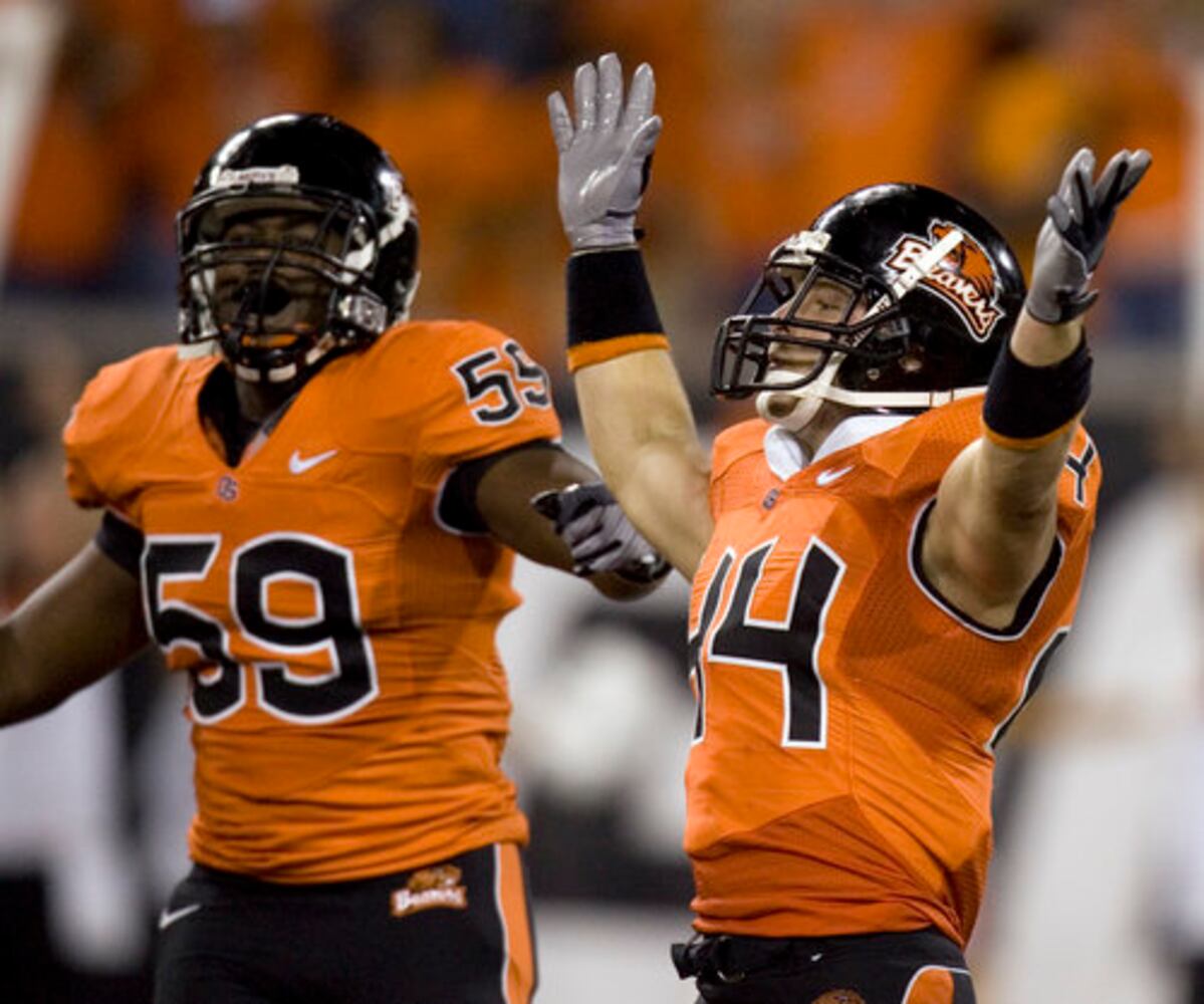 Oregon State shocks No. 1 USC