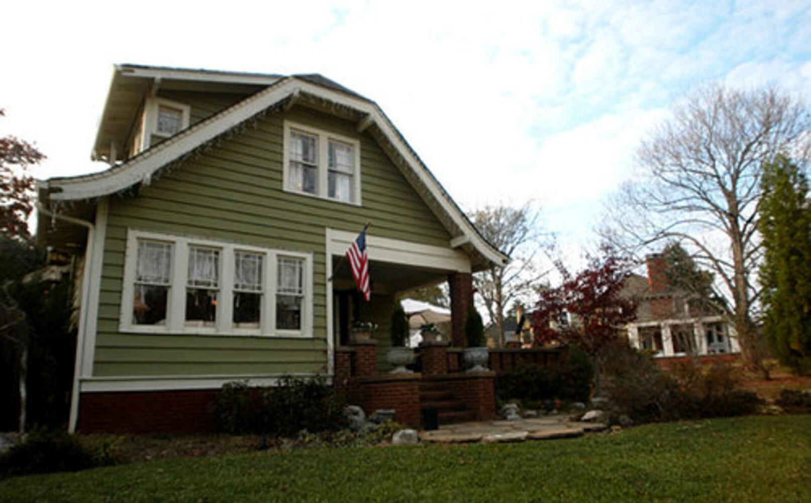 Inside Mary Kay Andrews' home in Avondale Estates