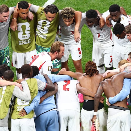 England players huddles after the World Cup round of 32 soccer match between England and Congo in Atlanta, Wednesday, July 1, 2026. (AP Photo/Colin Hubbard)