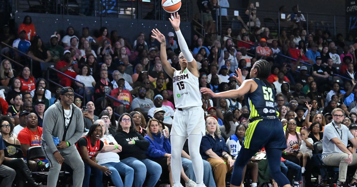 Allisha Gray scores 25 points to lead the Dream to road win over the ...