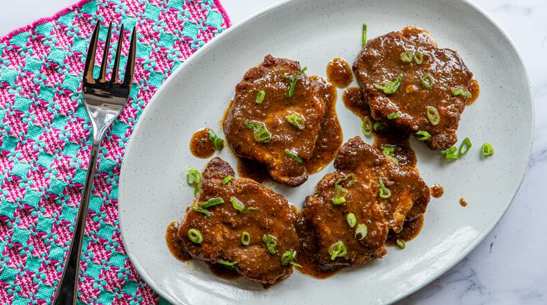 Serve these quick and easy Black Pepper Pork Chops with steamed rice and a veggie. (Aaliyah Man for the AJC/food styling by Kate Williams)