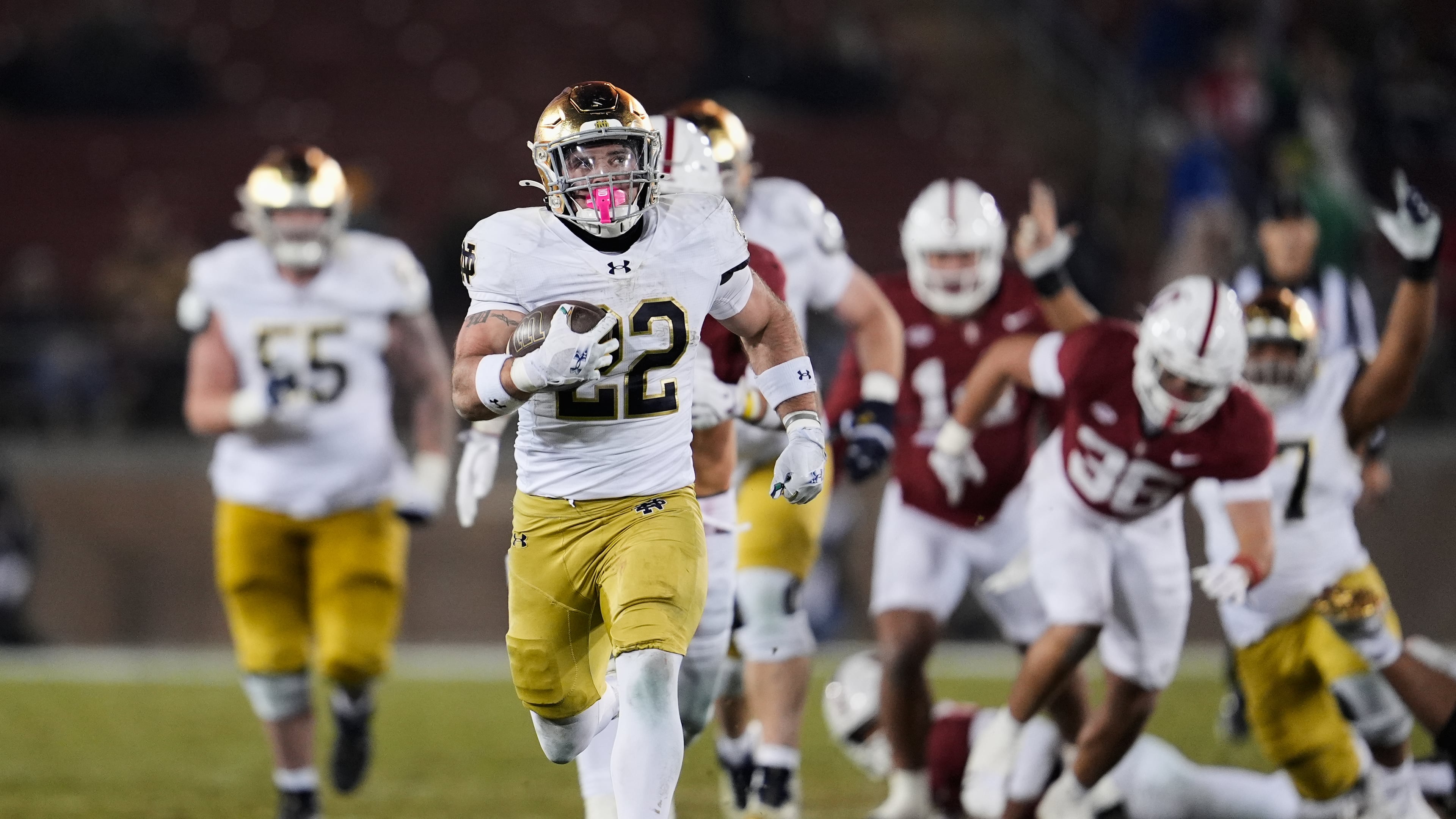 Notre Dame running back Aneyas Williams (22) runs for a touchdown during the second half of an NCAA college football game against Stanford, Saturday, Nov. 29, 2025, in Stanford, Calif. (AP Photo/Godofredo A. Vásquez)