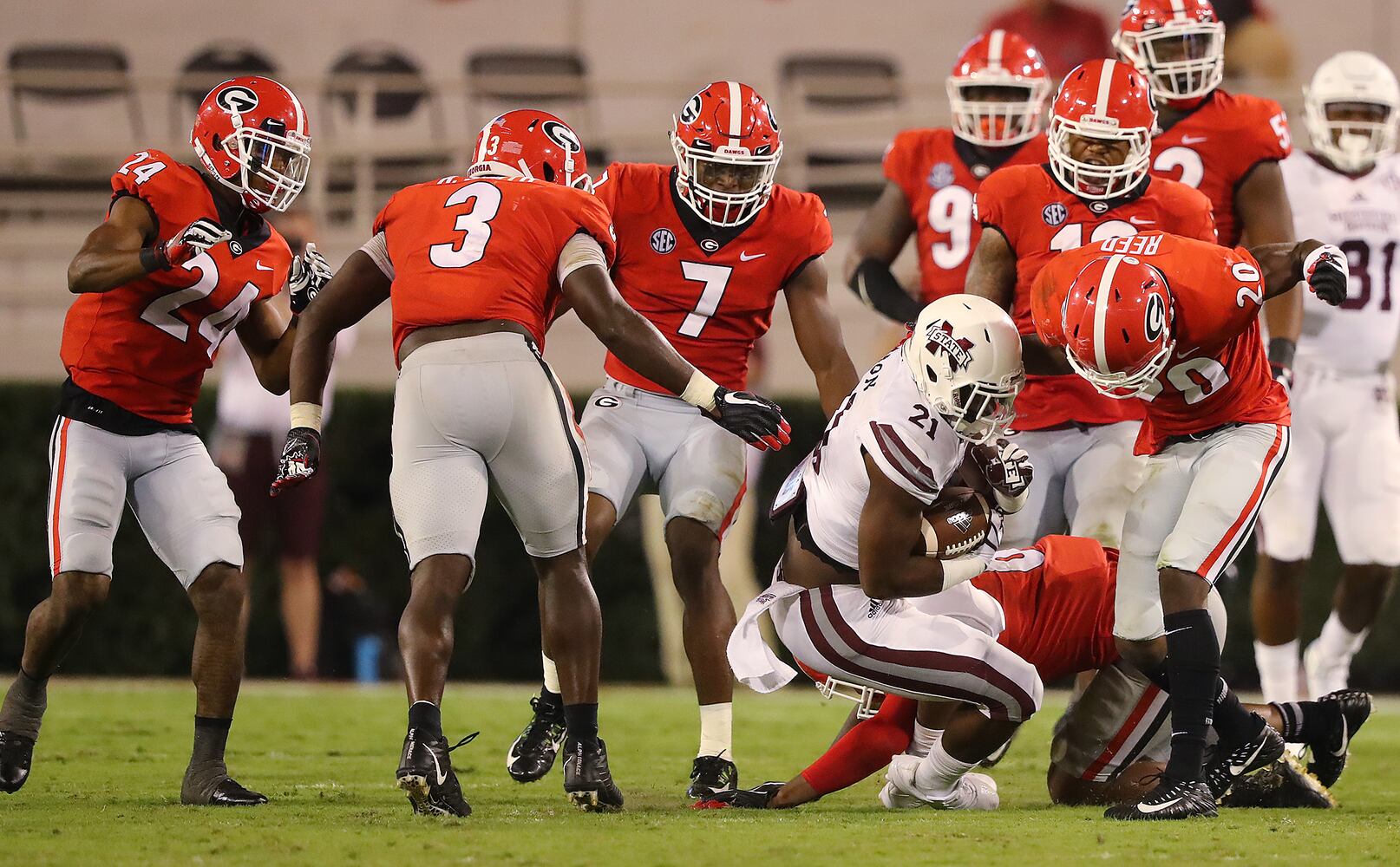 Photos: Georgia dominates Mississippi State, improves to 4-0