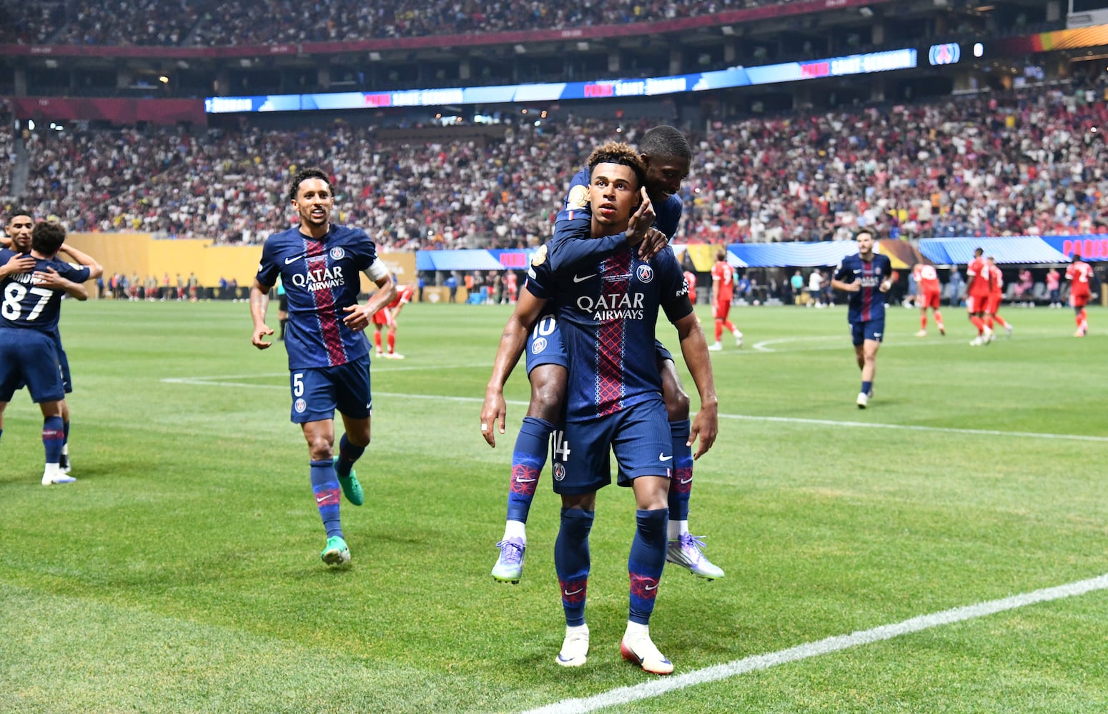 Club World Cup quarterfinals - Paris Saint-Germain vs Bayern Munich