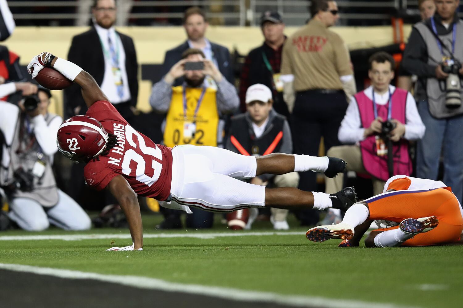 Photos: Alabama, Clemson meet in national championship game