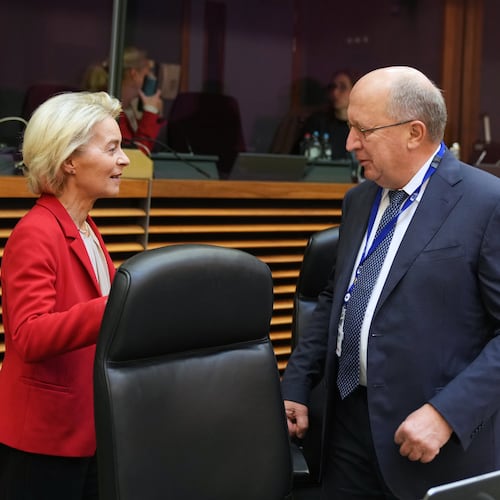 European Commission President Ursula von der Leyen, left, speaks with European Commissioner for Defense and Space Andrius Kubilius during the weekly College of Commissioners meeting at EU headquarters in Brussels, Belgium, Tuesday, Nov. 4, 2025. (AP Photo/Virginia Mayo)