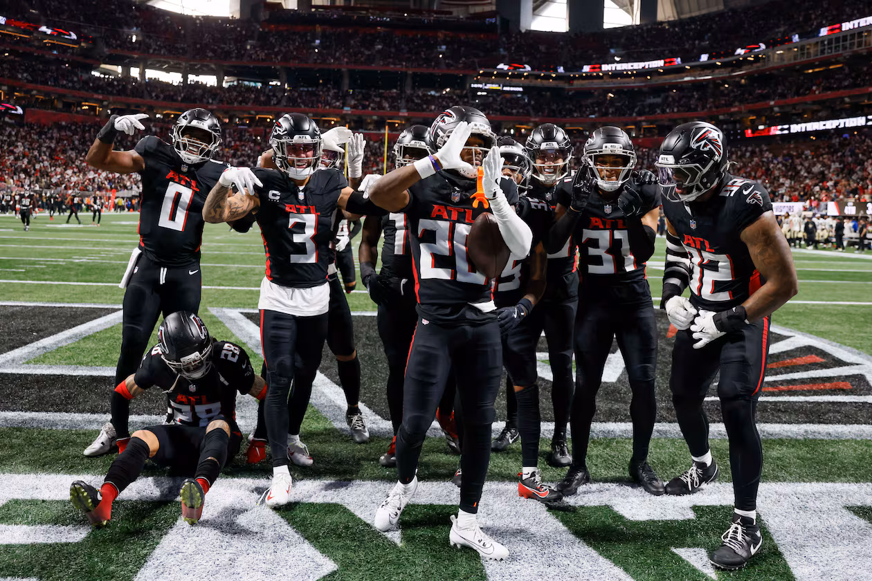 Atlanta Falcons cornerback Dee Alford (20), center, reacts after an interception in the second half of an NFL football game against the New Orleans Saints at Mercedes-Benz Stadium in Atlanta on Sunday, January 4, 2026.
(Miguel Martinez/AJC)