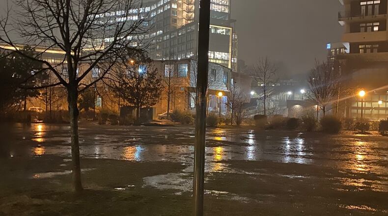 Paul Kasicki is still waiting for this light to get fixed. Photo/Paul Kasicki.