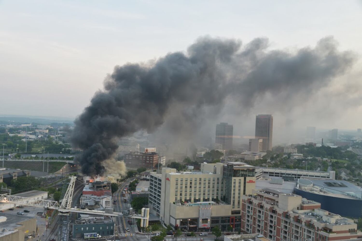 Business burns in downtown Atlanta