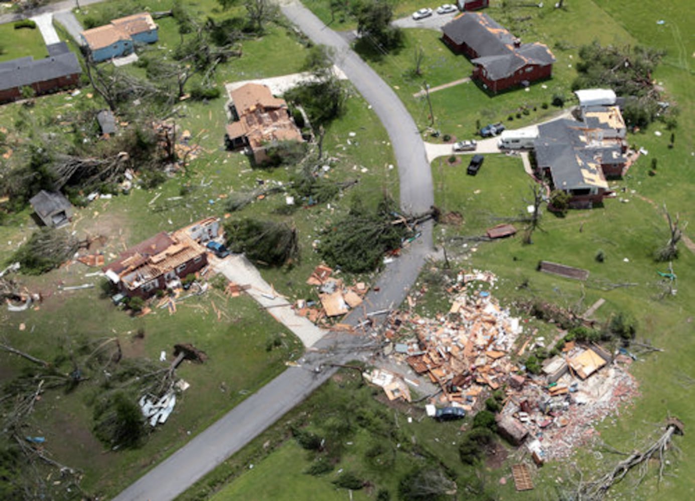 Georgia: Aerial view of tornado aftermath