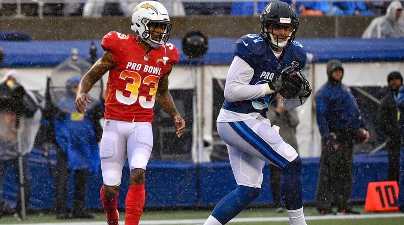 Austin Hooper (81) of the Atlanta Falcons scores a touchdown in the fourth quarter during the 2019 NFL Pro Bowl at Camping World Stadium on January 27, 2019 in Orlando, Florida. (Photo by Mark Brown/Getty Images)
