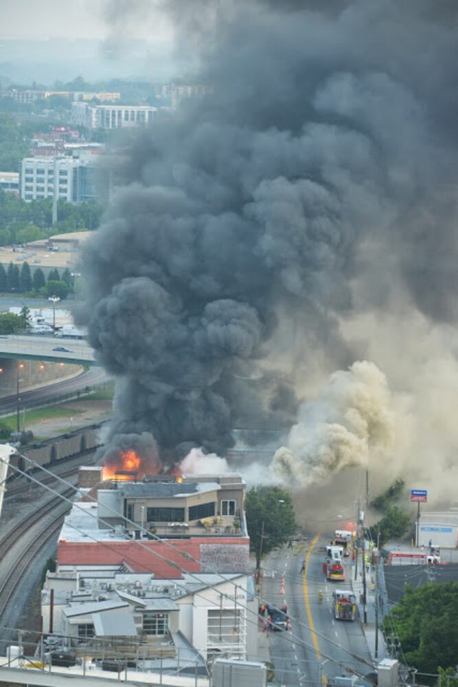Business burns in downtown Atlanta