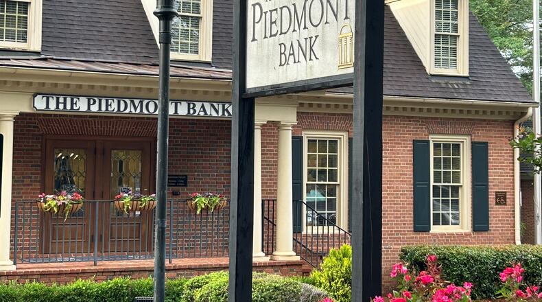 United Bank is buying Peachtree Corners-based Piedmont Bank in a $267 million deal. Piedmont Bank's Dunwoody branch is shown in this image taken Friday, May 10, 2024. J. SCOTT TRUBEY/scott.trubey@ajc.com