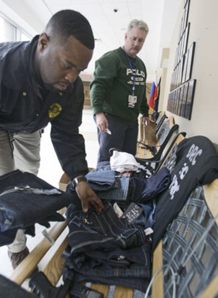 Police arrest alleged smash-and-grab robbers