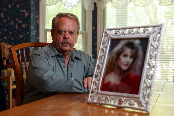 Three years ago, JP Garmon’s wife, Cindy, received a devastating cancer diagnosis. He sought out alternative treatments that might not be as brutal and settled on insulin potentiation therapy. Four months after Cindy’s diagnosis and two months after starting weekly IPT treatments, she died. (Jason Getz/AJC) 