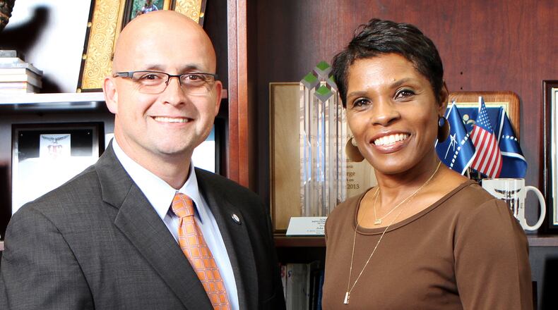 Republican John Barge again breaks with his party and endorses Democrat Valarie Wilson for state school chief.