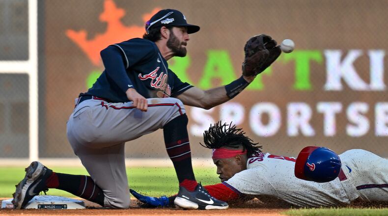 The Braves need a shortstop for 2023. It could still be Dansby Swanson. If it’s not him, then they aren’t likely to be as good in 2023. (Hyosub Shin file photo / Hyosub.Shin@ajc.com)