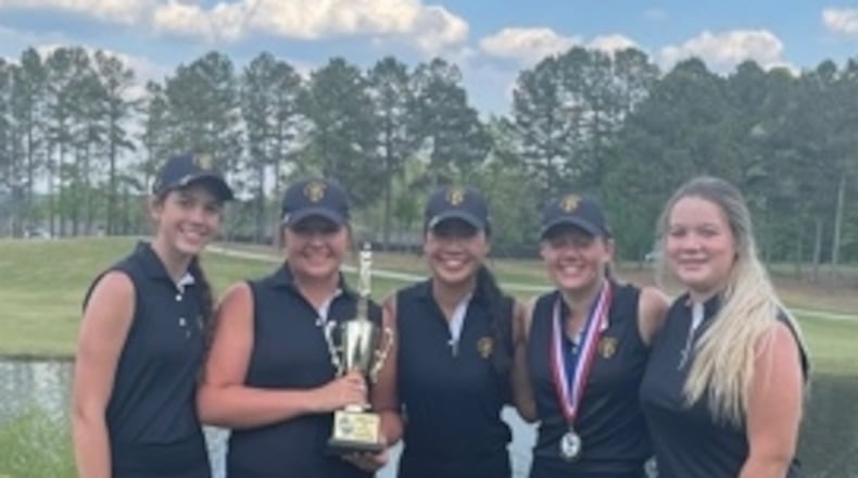 The Carrollton girls won the 2021 area golf tournament.