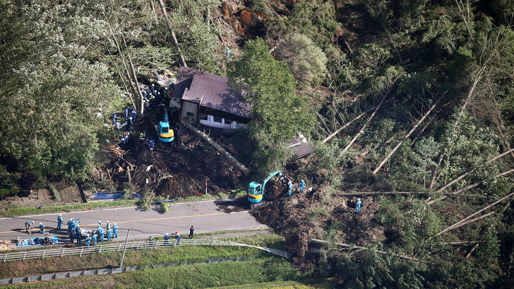 Photos: Powerful quake triggers dozens of landslides in Japan