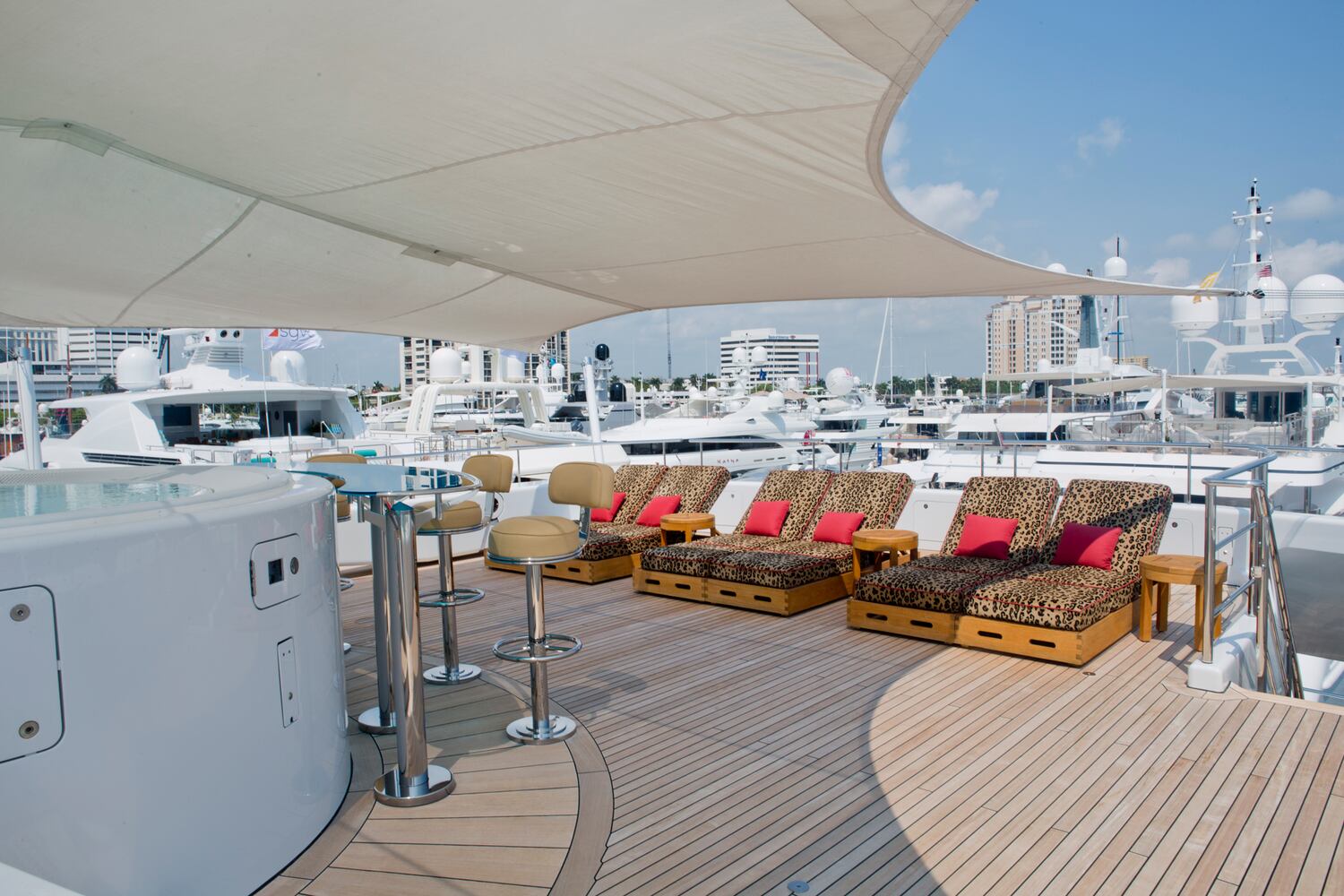 Photos: Tour of the $54 Million Aurora Yacht