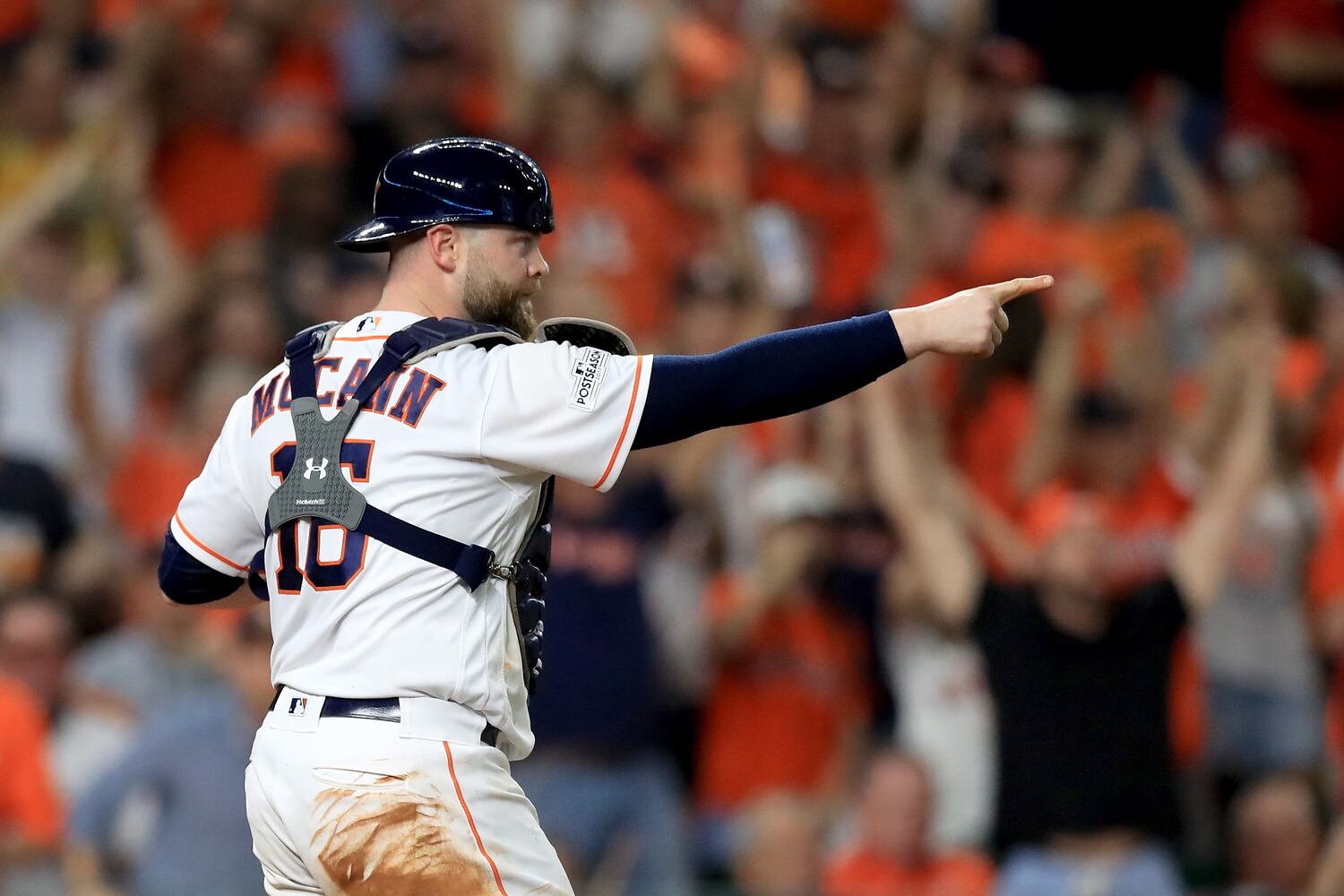 Photos: Ex-Braves lead Astros