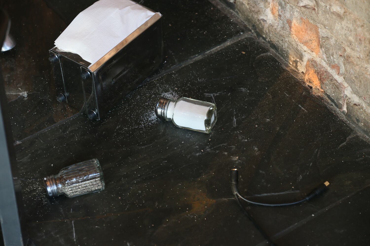 Smash-and-grab burglars hit Sweet Auburn restaurant for third time in a year