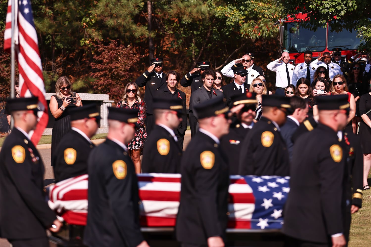 FIREFIGHTER MEMORIAL