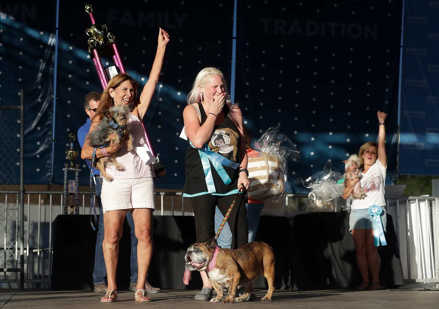Photos: Zsa Zsa the English bulldog wins World's Ugliest Dog Contest