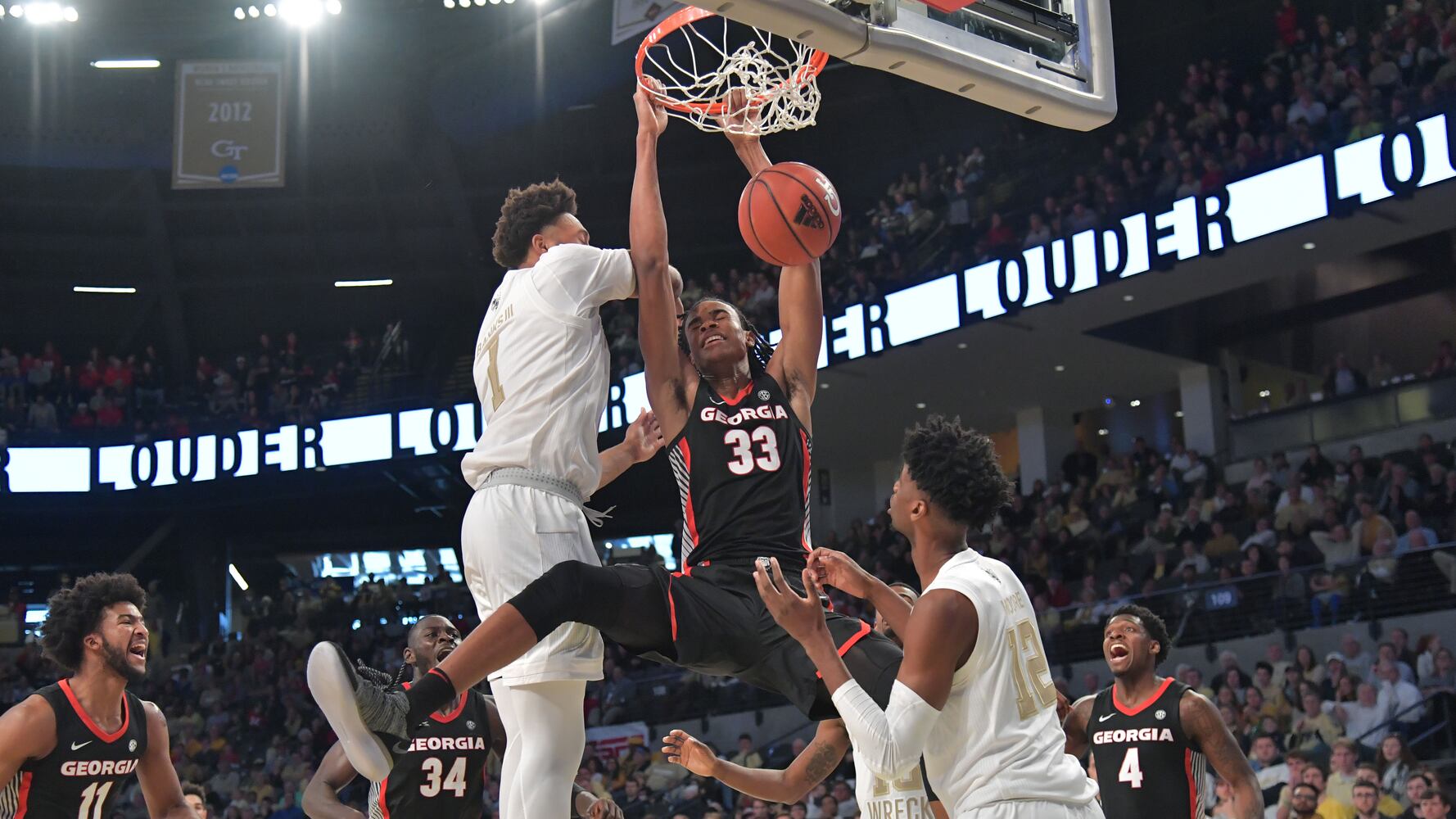 Photos: Rivals Georgia Tech, Georgia meet in hoops