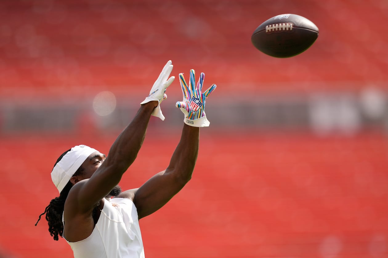 Former Browns tight end Dae'Quan Wright plans to go back to college and play at LSU. (Carolyn Kaster/AP)