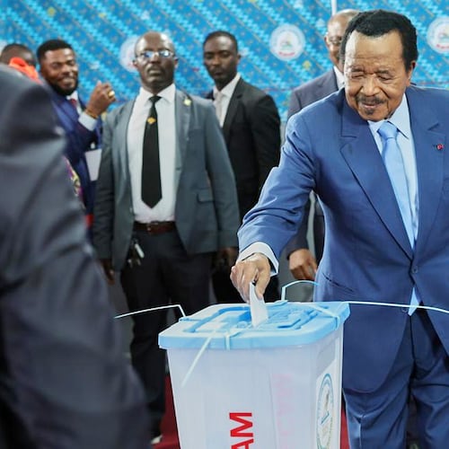 President Paul Biya casts his ballot at the Government Bilingual primary school Bastos in Yaounde, Cameroon, Saturday, Oct. 12, 2025 (AP Photo/Angel Ngwe)