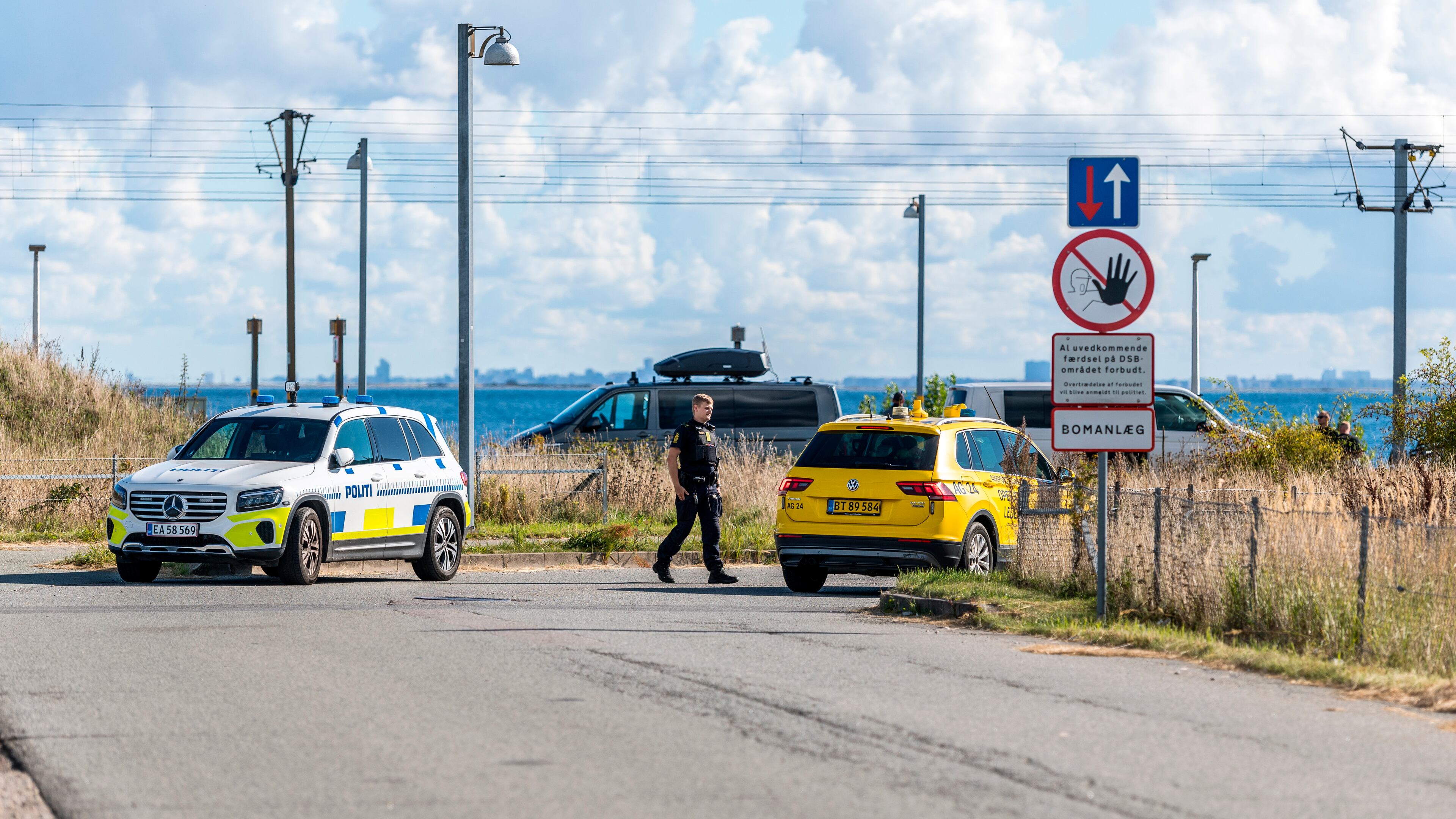 Danish police and Danish Security and Intelligence Service (PET) are present at DSB on Kystvejen by Copenhagen Airport, Tuesday, Sept. 23, 2025, after drones flew over Copenhagen Airport on Monday evening and the airspace was closed for four hours. (Steven Knap/Ritzau Scanpix via AP)