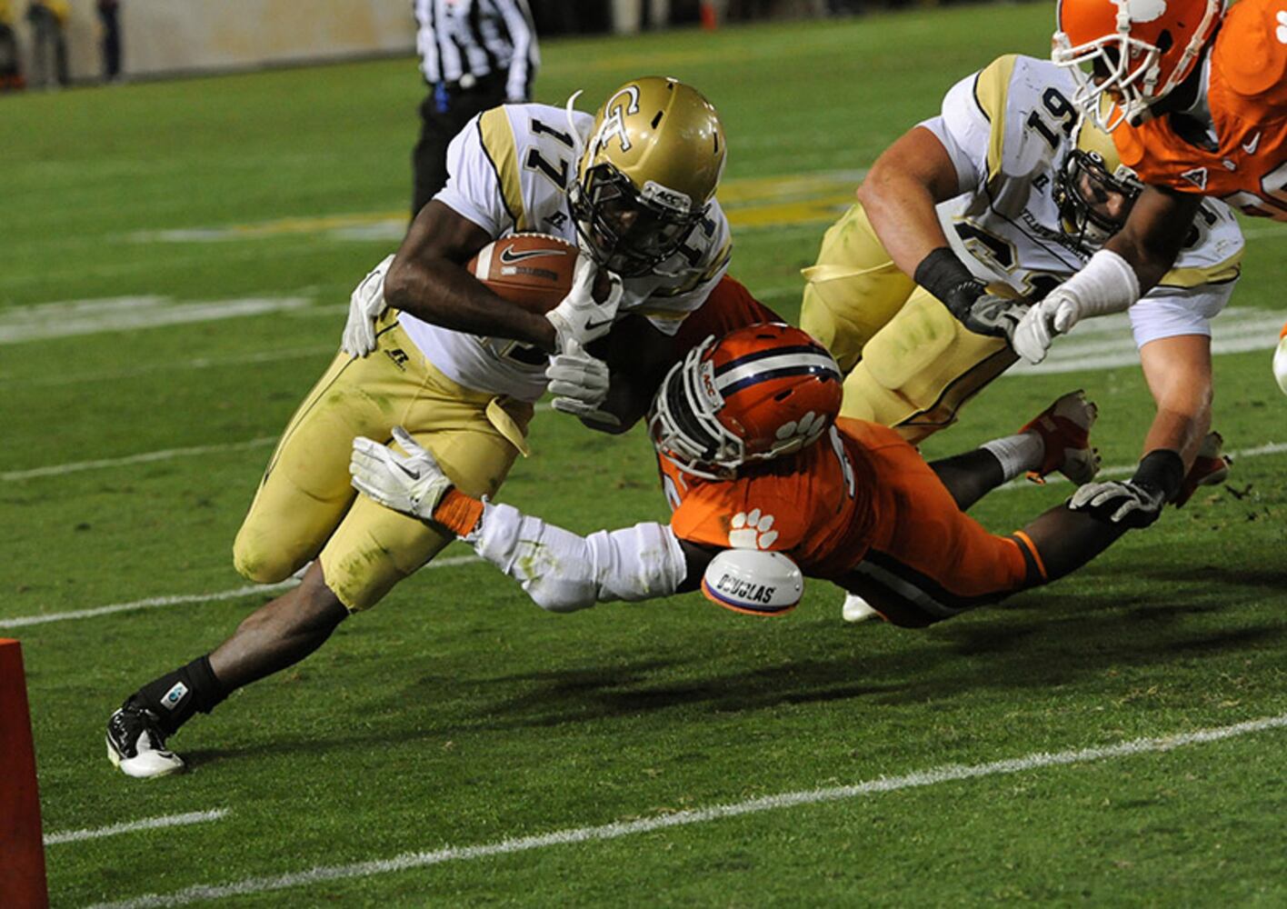 2011: Georgia Tech 31, Clemson 17