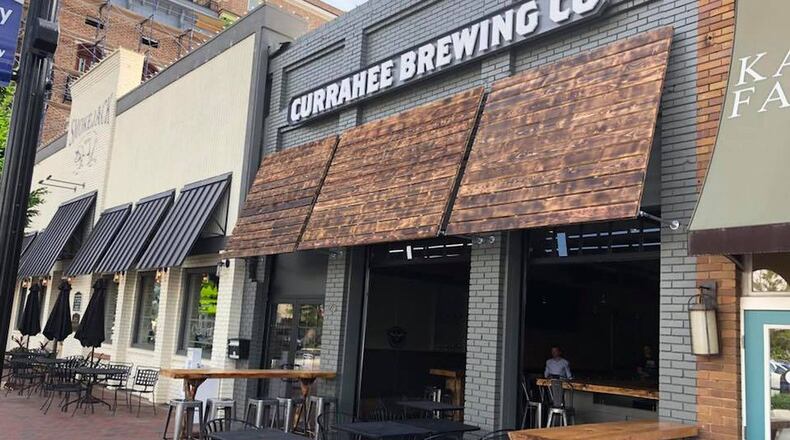 Due to increased COVID-19 activity, Alpharetta will reinstate permits to make portions of some public sidewalks and parking spaces available so these businesses can extend operations outside of their walls. (Courtesy City of Alpharetta)