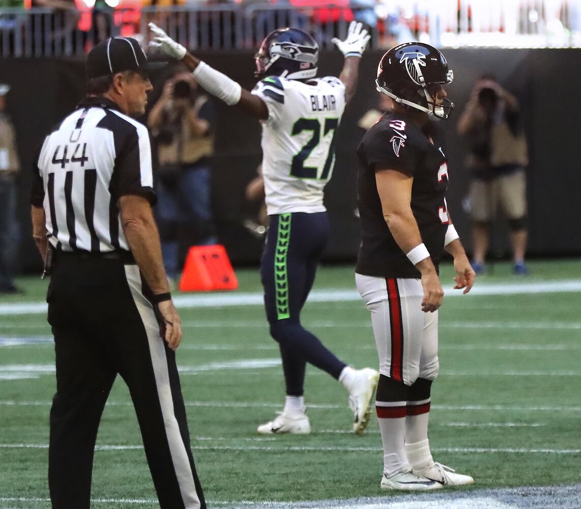 Photos: Falcons host Seahawks, look to end losing streak